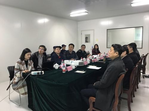 Los líderes de Shaanxi Food and Drug Administration provincial visitaron Xi'an Libang Co. farmacéutico, Ltd. para la investigación y dirección