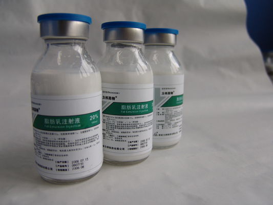 Un buen precio. emulsión de grasas de cadena media del intravenoso del triacilglicerol de la emulsión del lípido 250mL del 30% en línea
