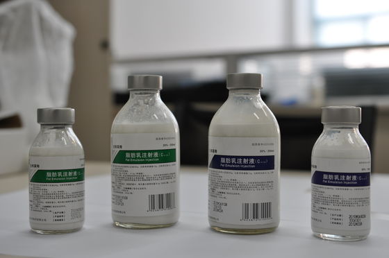 Un buen precio. emulsión de cadena media del triacilglicerol de la emulsión del lípido de 100mL el 20% de la grasa en línea